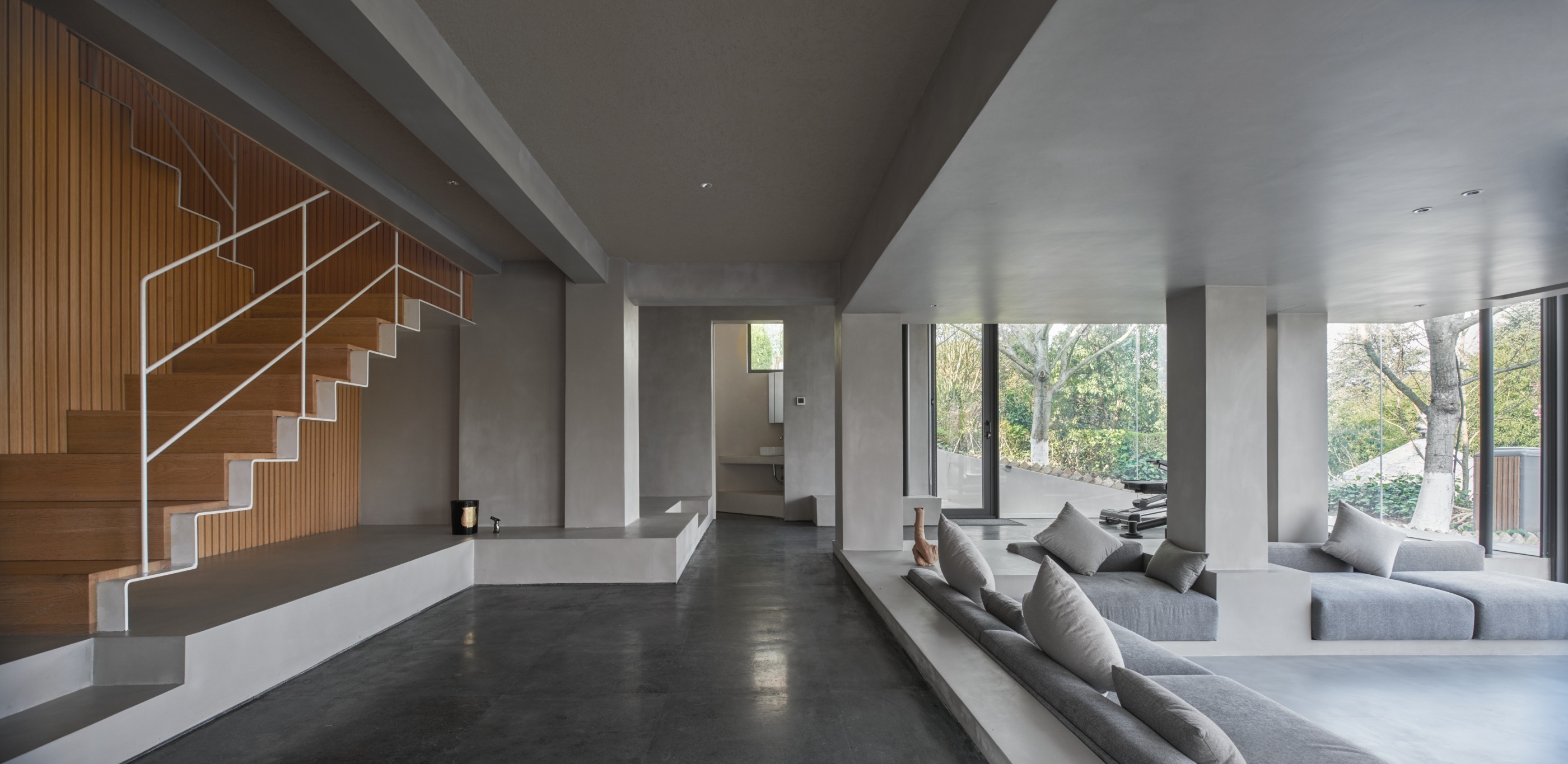 house rooted in the soil is a holiday home to reconnect with nature ...