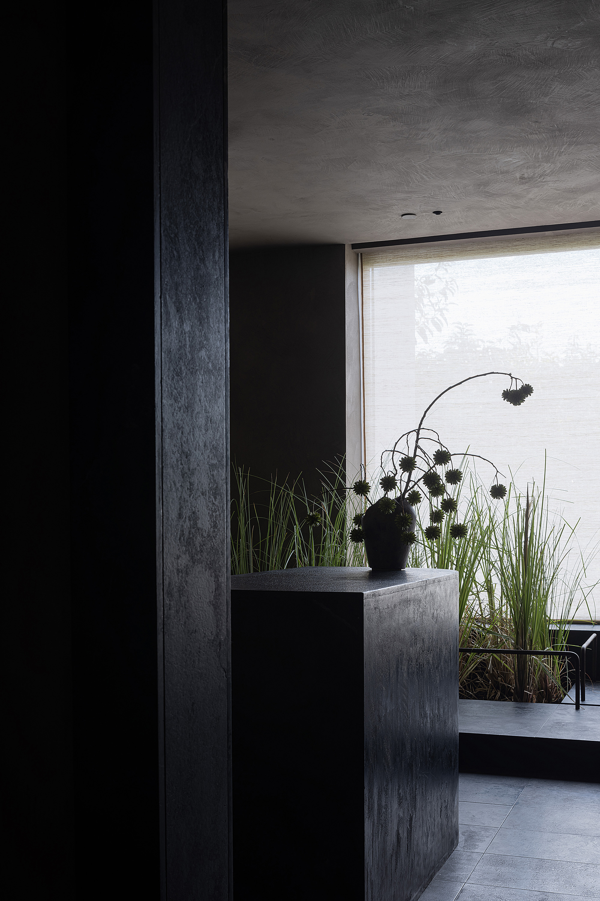 a dramatic oriental atmosphere at a teahouse in chengdu: project by ...