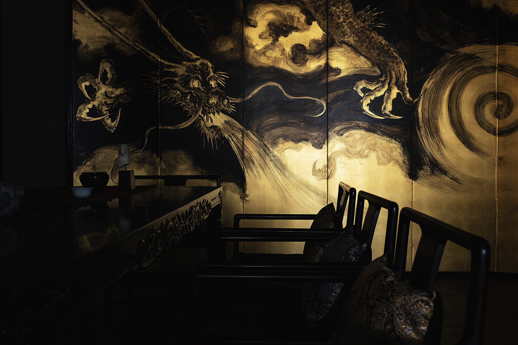 a dramatic oriental atmosphere at a teahouse in chengdu: project by ...