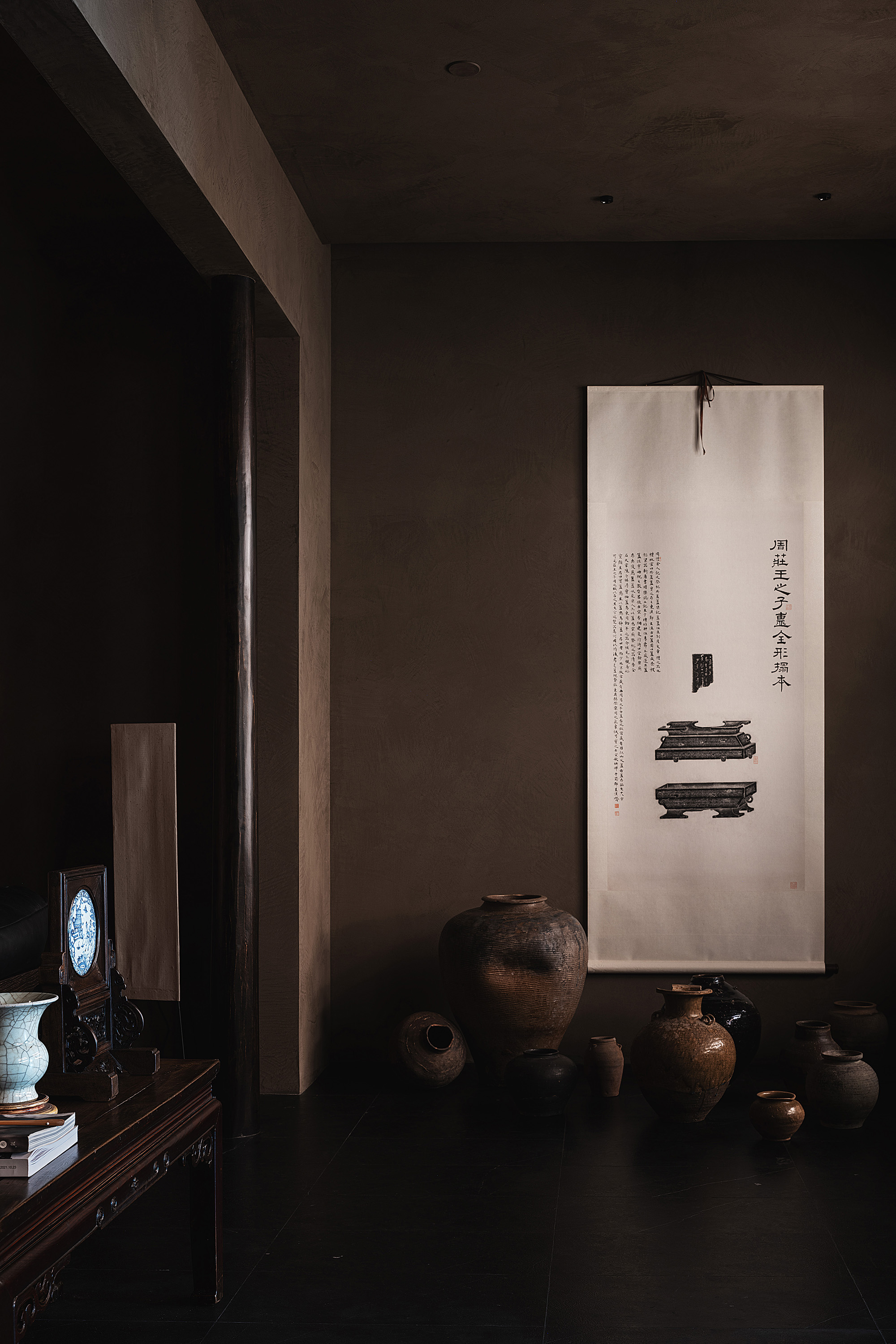 a dramatic oriental atmosphere at a teahouse in chengdu: project by ...