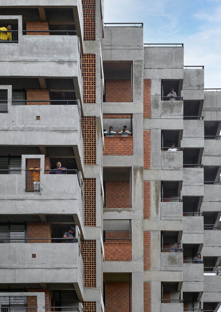 news: studio frozen music reimagines contemporary residential