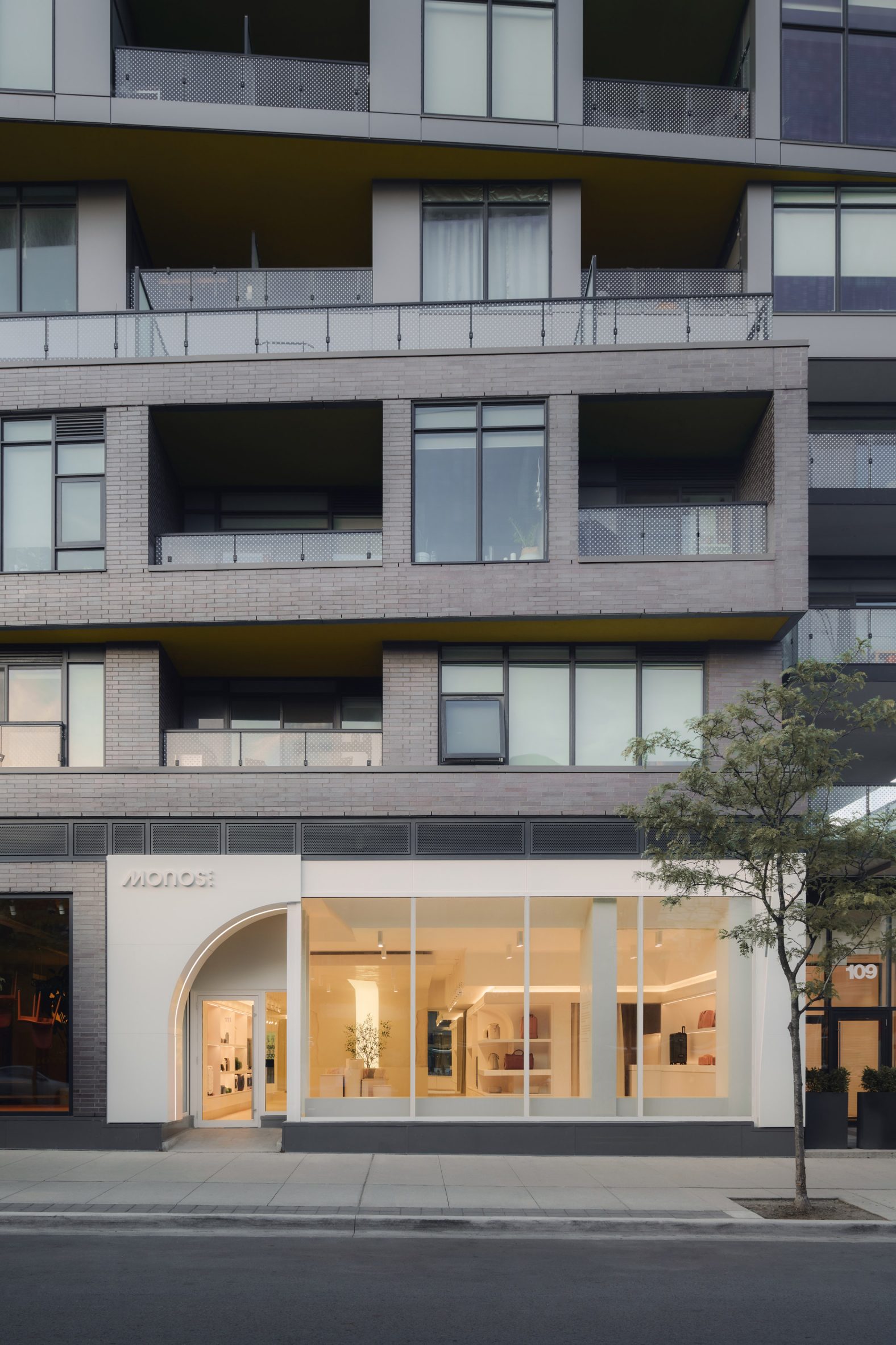 news: ste marie brings bare minimalism and soft curves to monos store ...