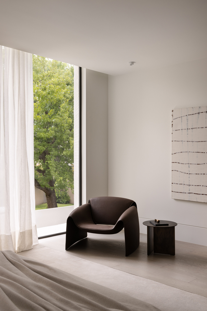 1930s melbourne m residence reimagined with contemporary stillness ...