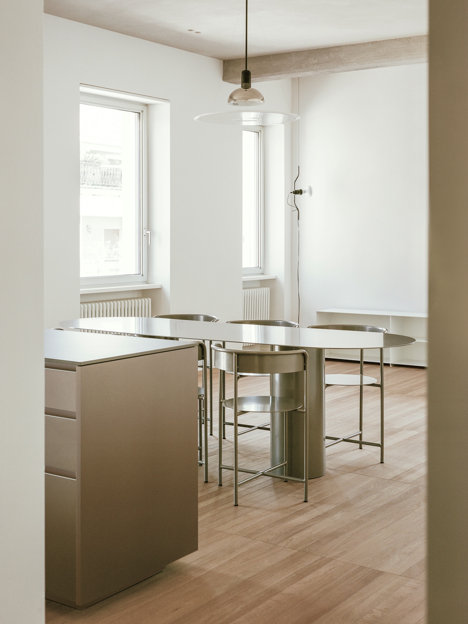 news: 10 dreamy apartment interior designs wrapped in minimalist ...