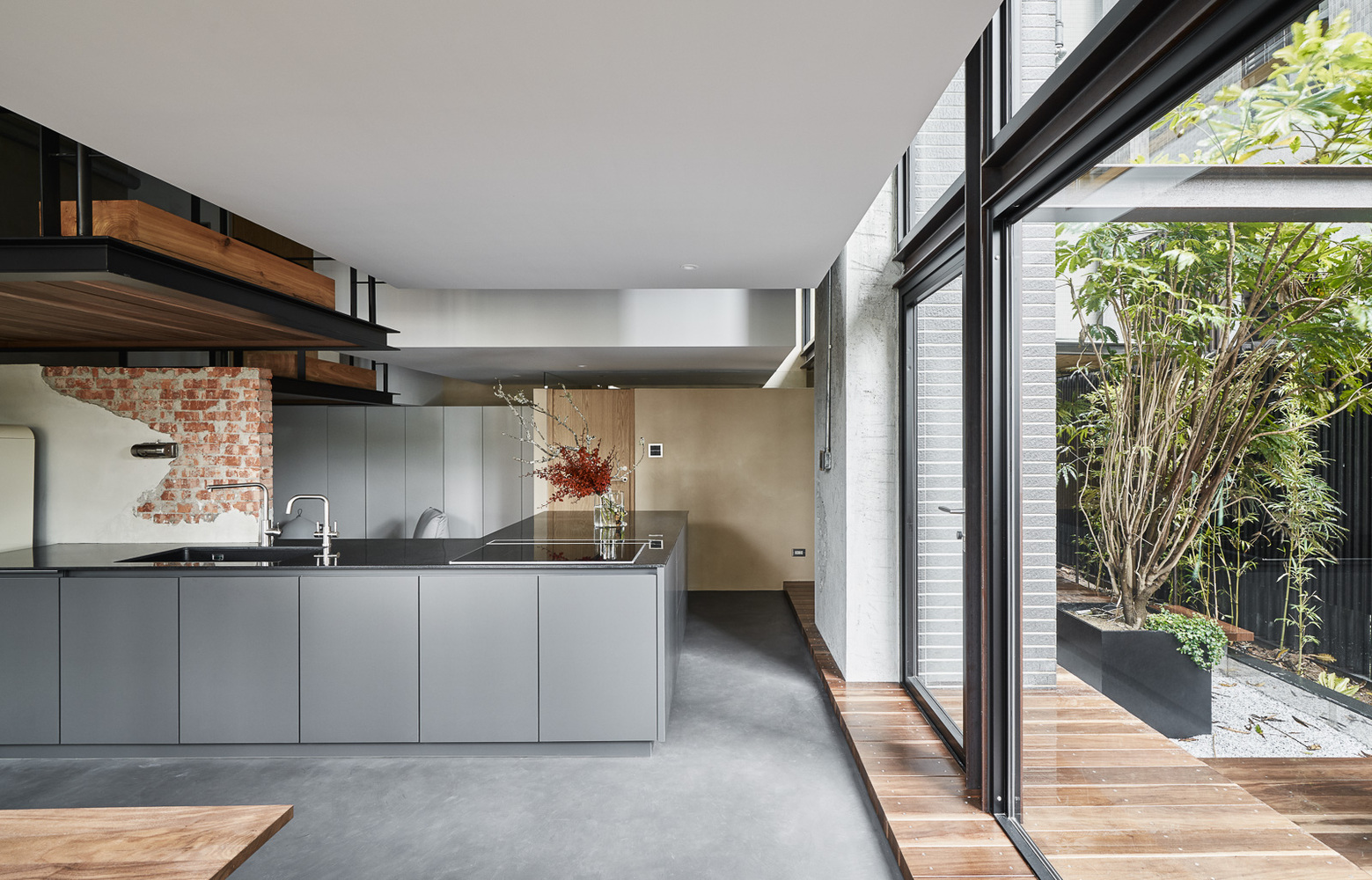 treehouse-inspired home in taiwan with optimal shared space: project by ...