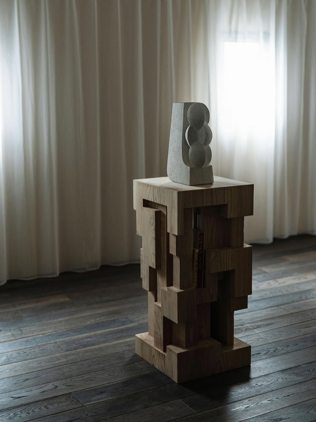 designart tokyo 2025 reveals a subtle dialogue between art and